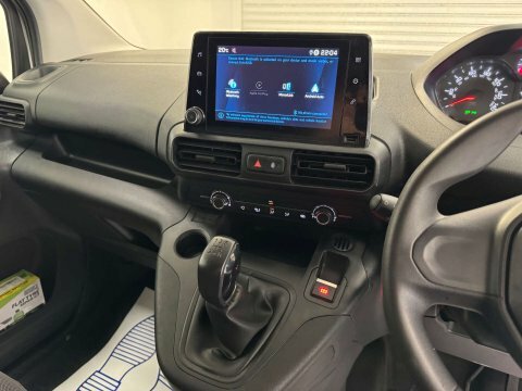 Peugeot Partner Panel Van 1.2 950 Puretech Professional Long Panel White #14