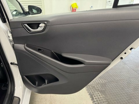 Hyundai Ioniq Hatchback Grey #36