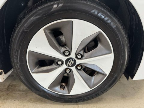 Hyundai Ioniq Hatchback Grey #10