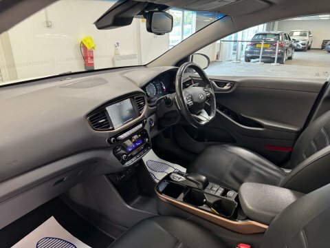 Hyundai Ioniq Hatchback Grey #19