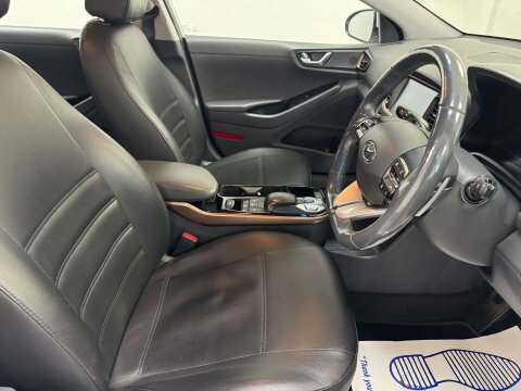 Hyundai Ioniq Hatchback Grey #39