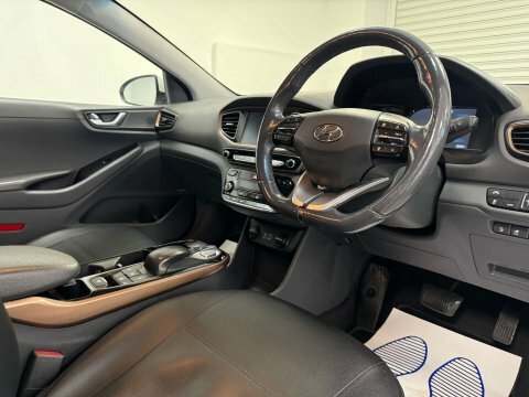 Hyundai Ioniq Hatchback Grey #37