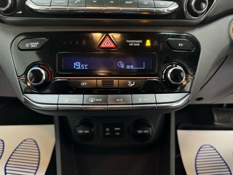 Hyundai Ioniq Hatchback Grey #16