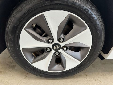 Hyundai Ioniq Hatchback Grey #9