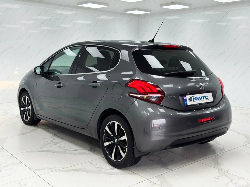 Peugeot 208 1.2L Tech Edition KR68YHG Grey #6