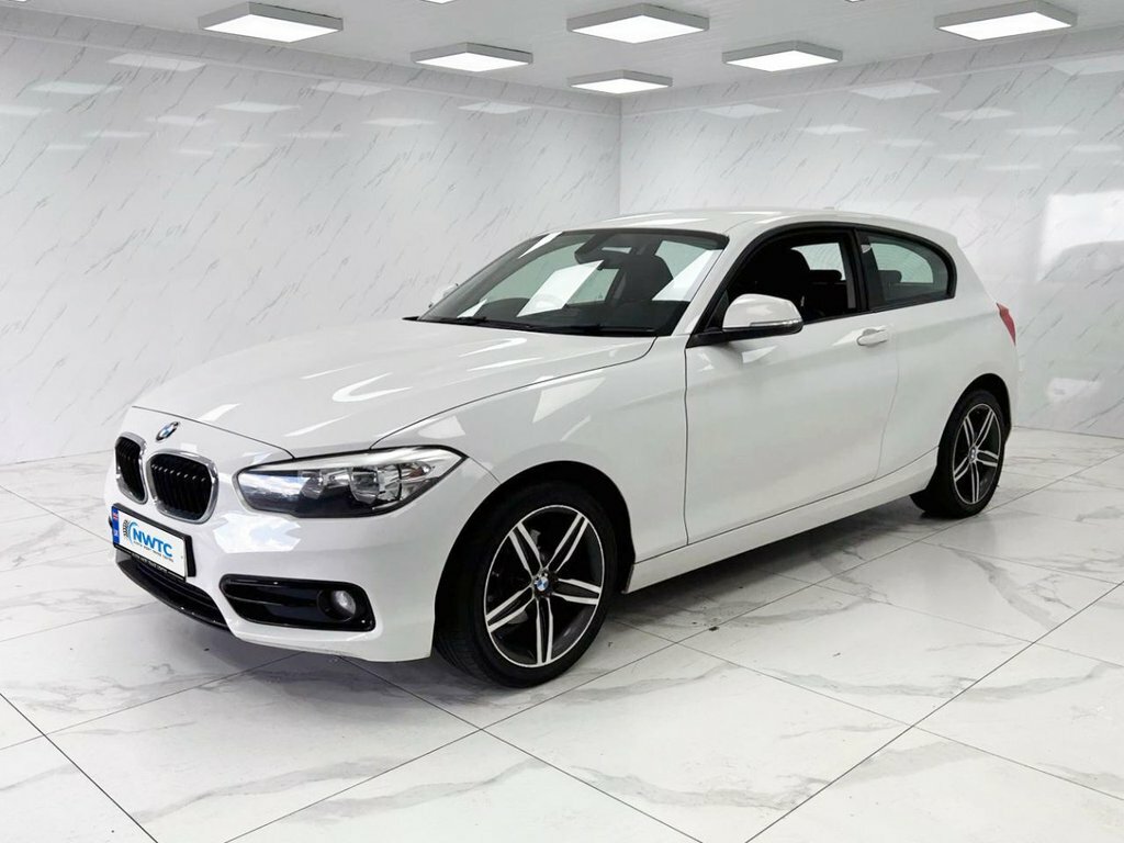 BMW 1 Series 1.5L Sport White #4