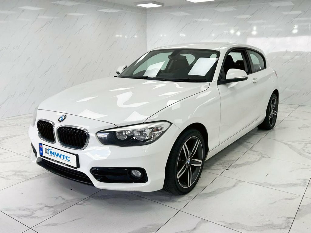 BMW 1 Series 1.5L Sport White #3