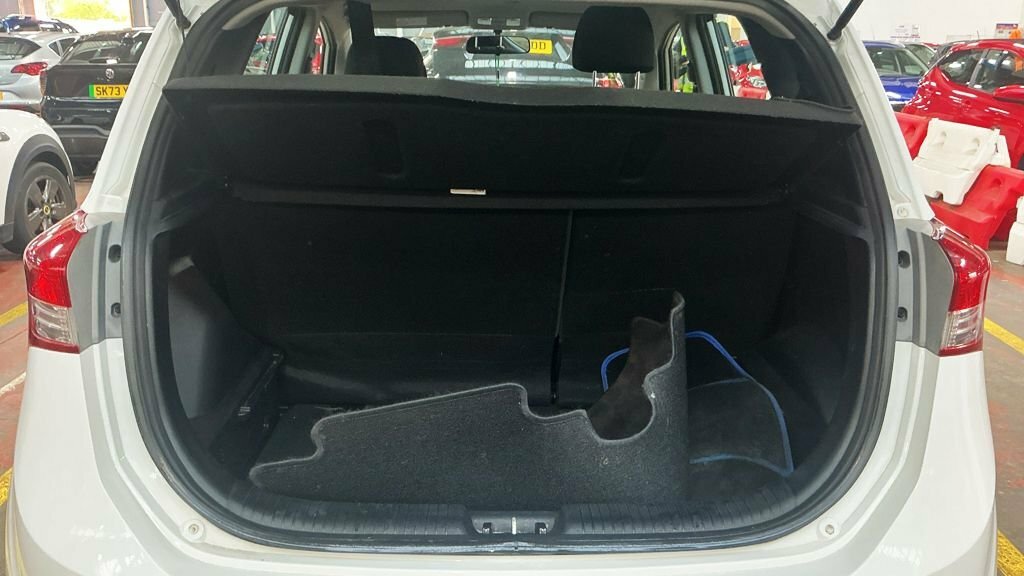 Hyundai Ix20 1.6 Se Blue #11