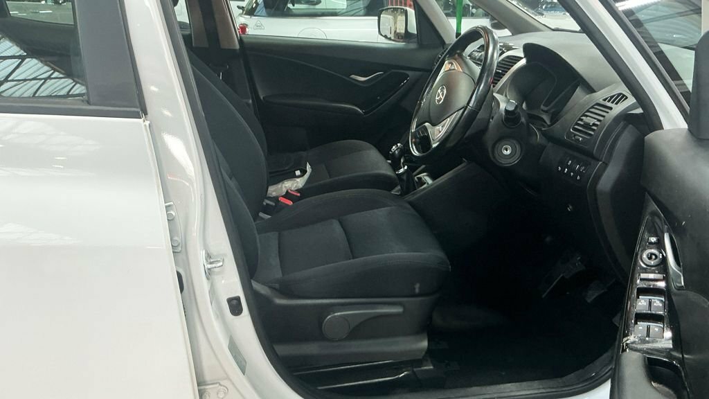 Hyundai Ix20 1.6 Se Blue #9