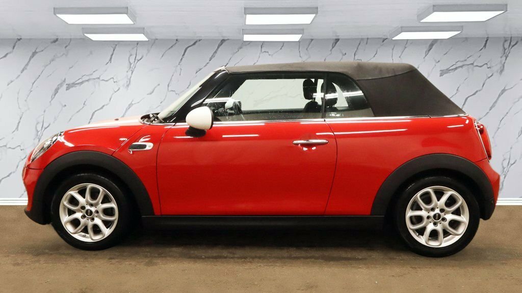 Mini Convertible 1.5L Cooper Classic Red #5