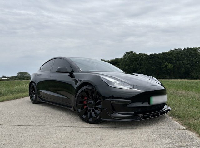 Tesla Model 3 Standard Range Plus Saloon Rwd Black