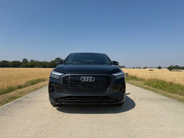Audi Q4 E Tron 35 S Line Sportback 55Kwh 170 P Black #6