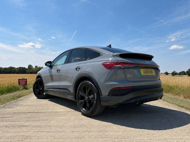 Audi Q4 E Tron 35 S Line Sportback 55Kwh 170 P Grey #2