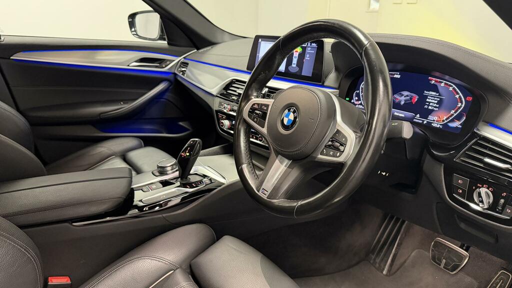 BMW 5 Series Black #15
