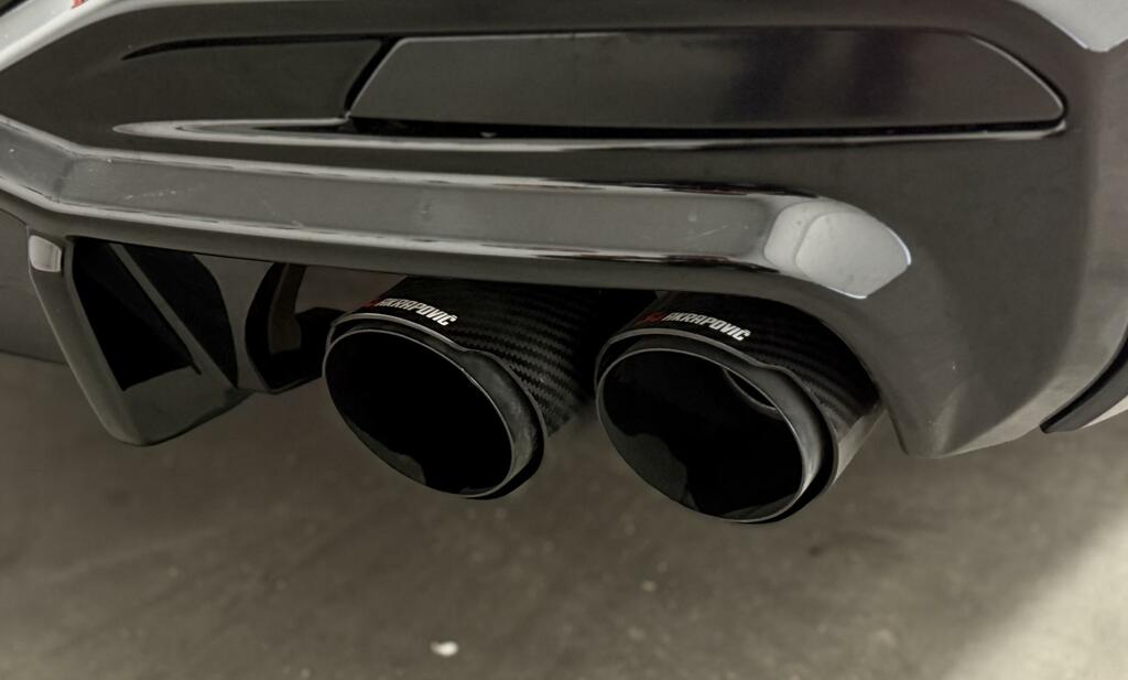 BMW 5 Series Black #13
