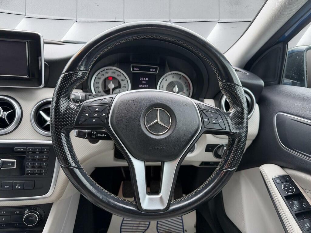 Mercedes-Benz A Class Hatchback 1.5 Silver #13