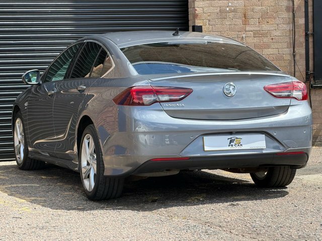 Vauxhall Insignia White #13