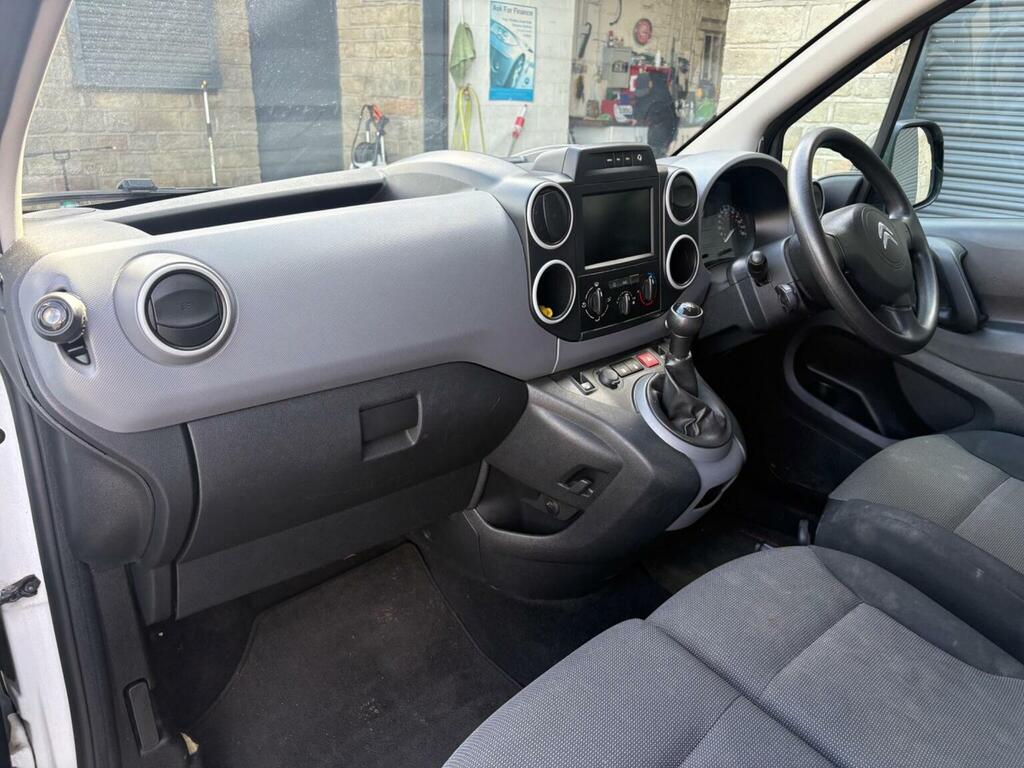 Citroen Berlingo Panel Van White #12