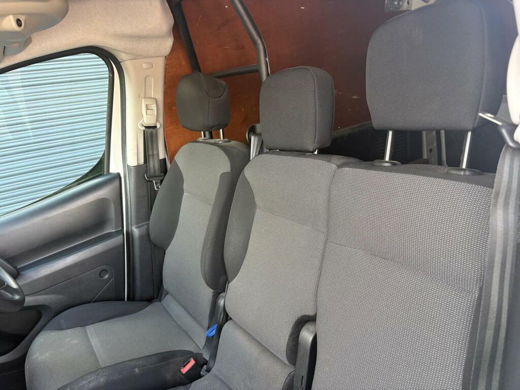 Citroen Berlingo Panel Van White #14