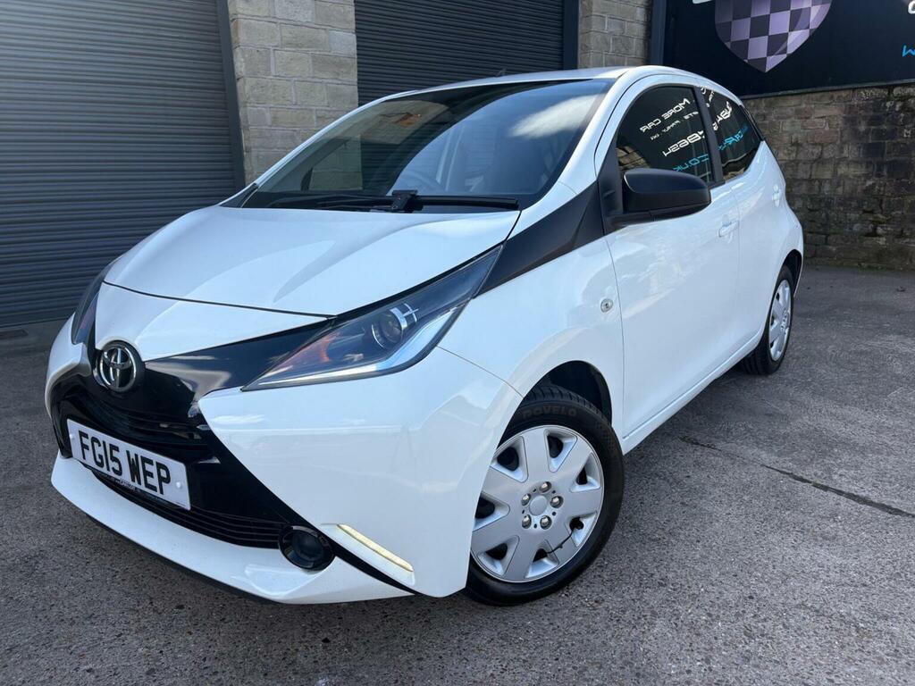 Toyota Aygo 1.0 Vvt-i X-play Euro 5 Euro 5 White