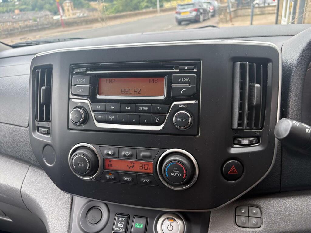 Nissan e-NV200 E Acenta Combi Black #22