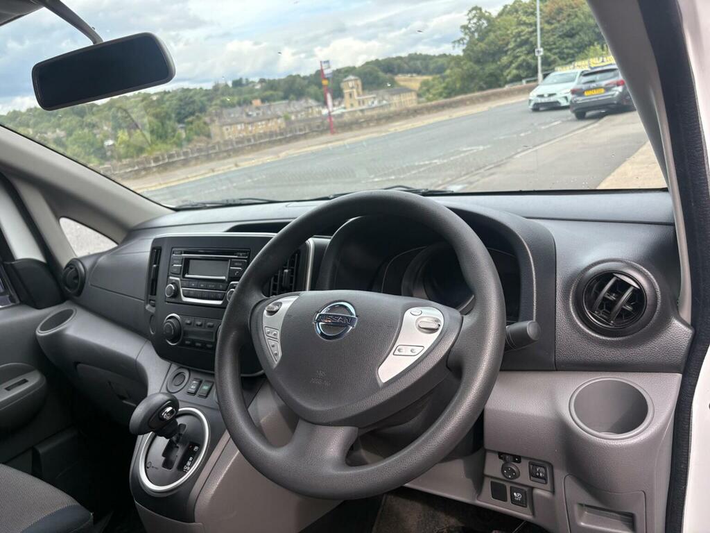 Nissan e-NV200 E Acenta Combi Black #14