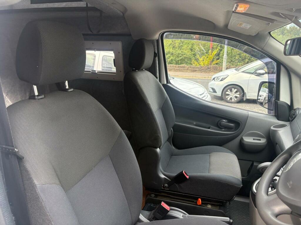 Nissan e-NV200 E Acenta Combi Black #11
