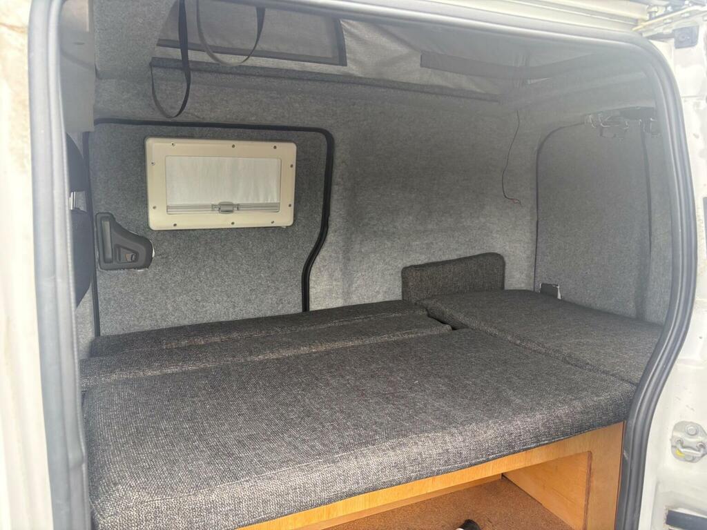Nissan e-NV200 E Acenta Combi Black #24