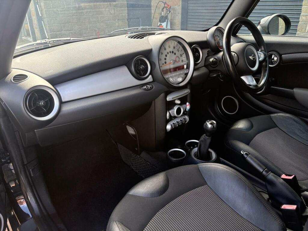 Mini Convertible 1.6 Cooper D Euro 5 Ss White #18