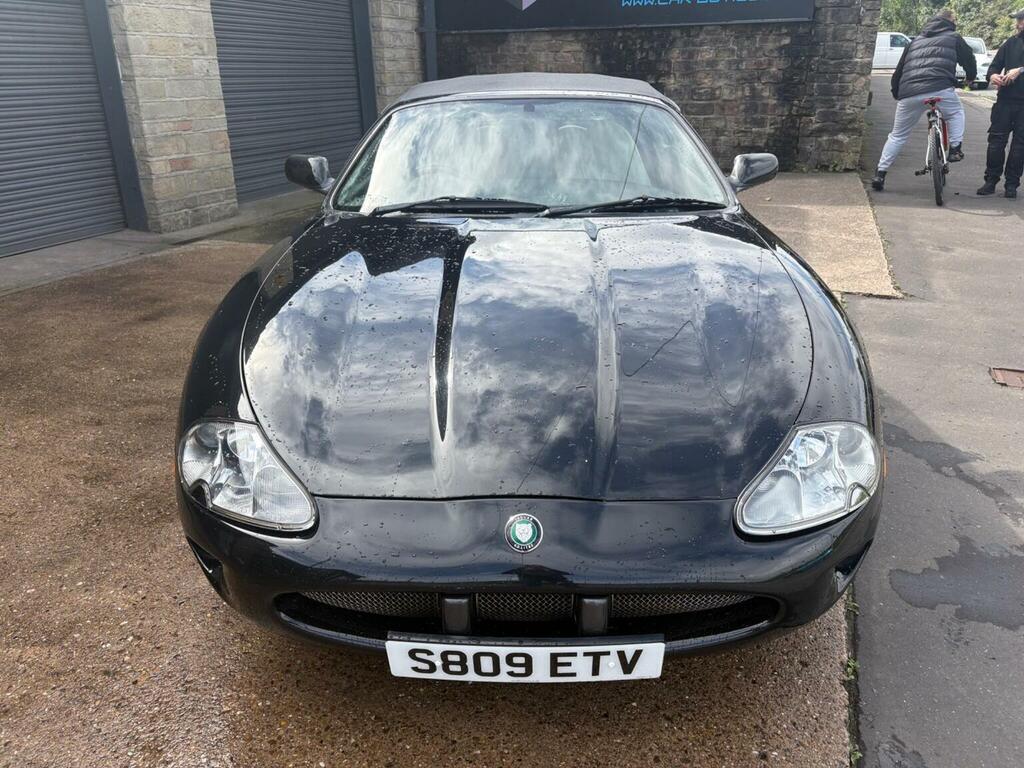 Jaguar XK8 Coupe 4.0 V8 Coupe Silver #8