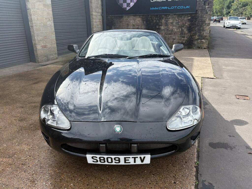 Jaguar XK8 4.0 2dr Black #3