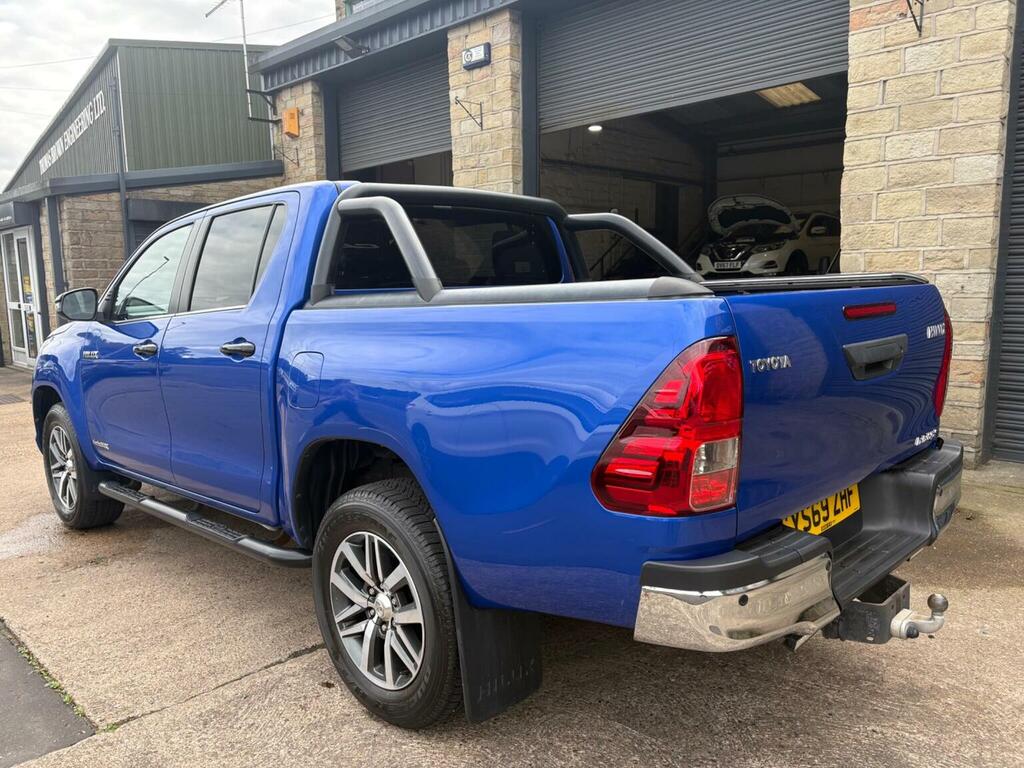 Toyota HILUX 2.4 D-4d Invincible X 4Wd Euro 6 Ss T Blue #6
