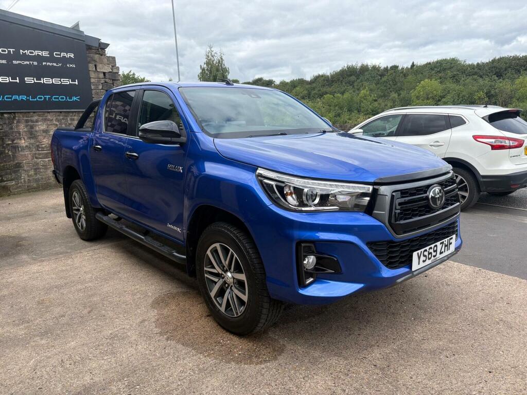 Toyota HILUX 2.4 D-4d Invincible X 4Wd Euro 6 Ss T Blue #2