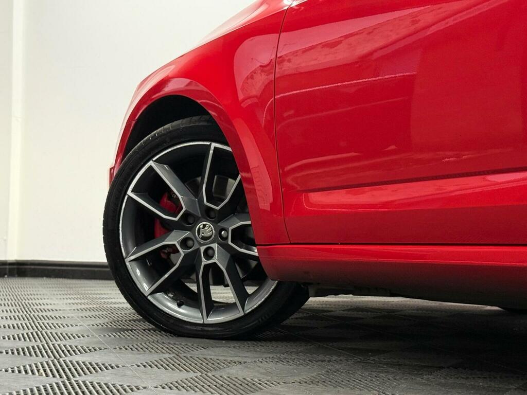 Skoda Octavia 2.0 Tdi Vrs Dsg Euro 6 Ss Red #6