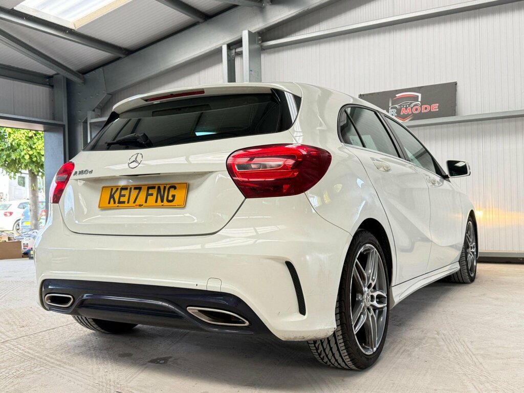 Mercedes-Benz A Class 1.5 A180d Amg Line 7G-dct Euro 6 Ss White #4