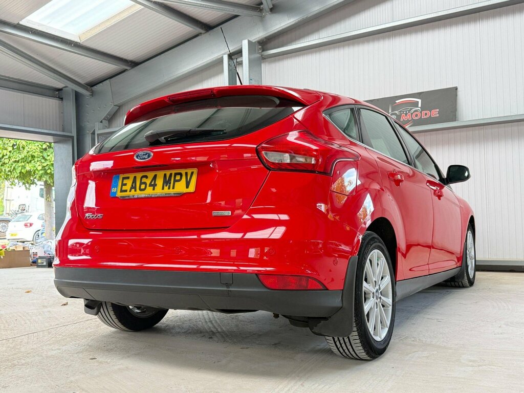 Ford Focus 1.0T Ecoboost Titanium Euro 6 Ss Red #4