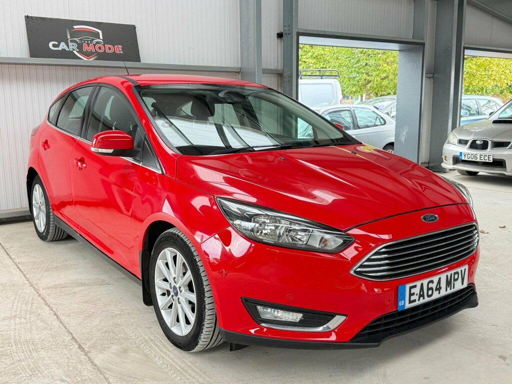 Ford Focus 1.0T Ecoboost Titanium Euro 6 Ss Red #2
