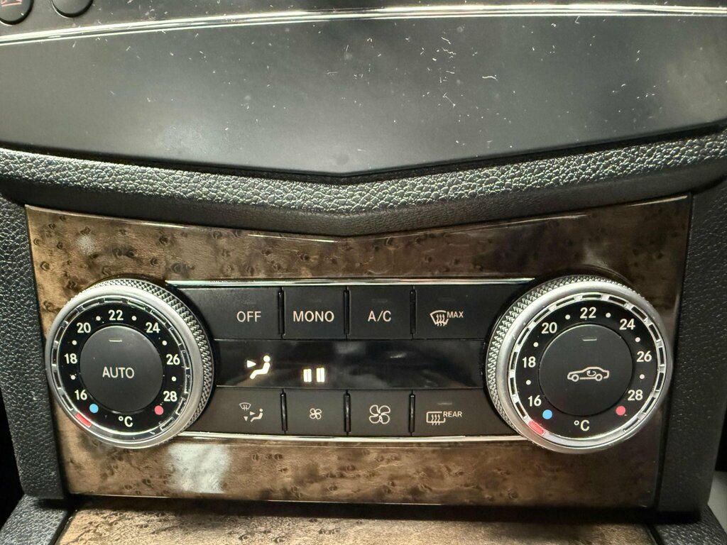 Mercedes-Benz C Class C200 Kompressor Elegance Silver #27