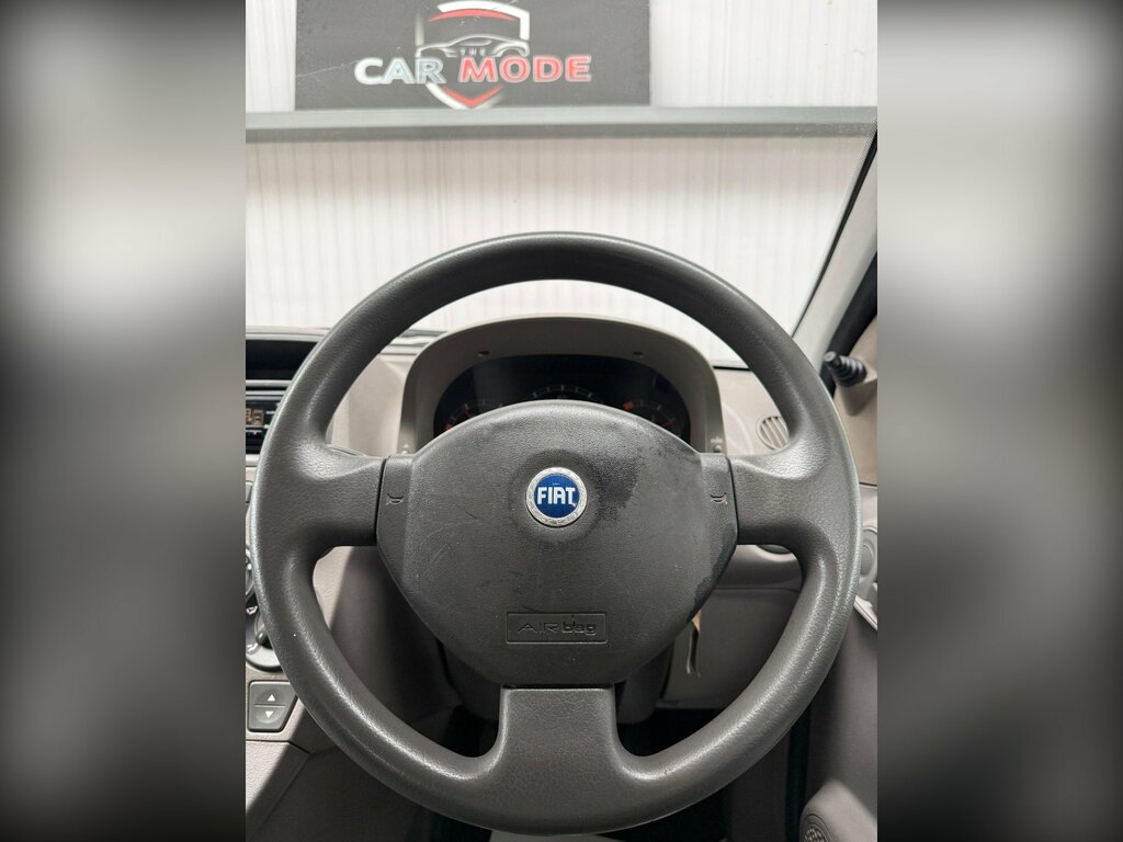 Fiat Panda 1.2L Dynamic 59 Bhp Black #31