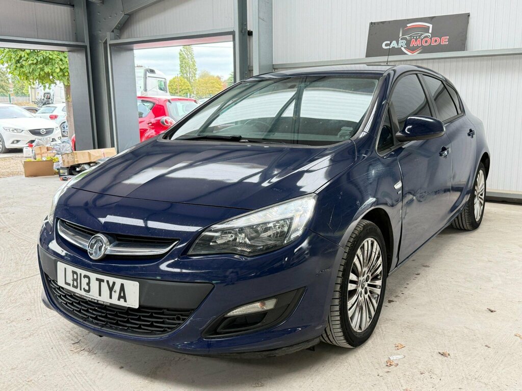 Vauxhall Astra 1.4L Exclusiv Grey #10