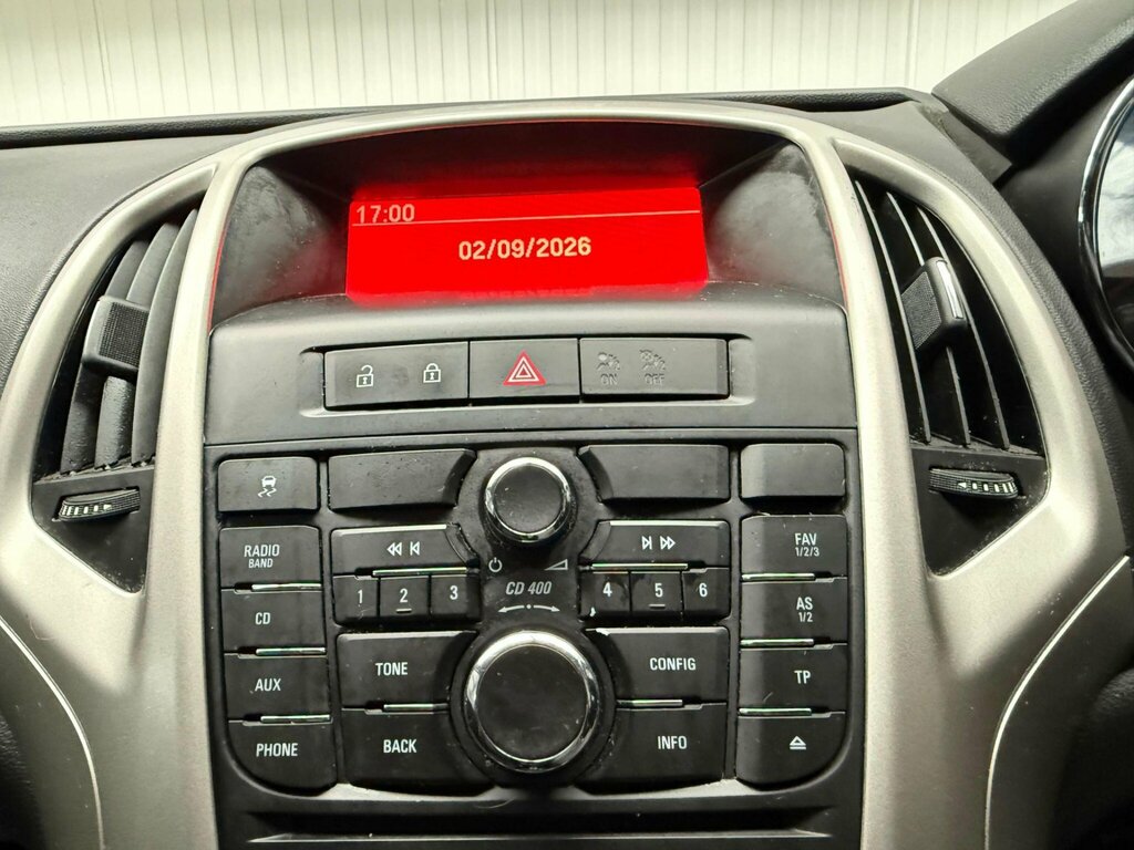 Vauxhall Astra 1.4L Exclusiv Grey #22