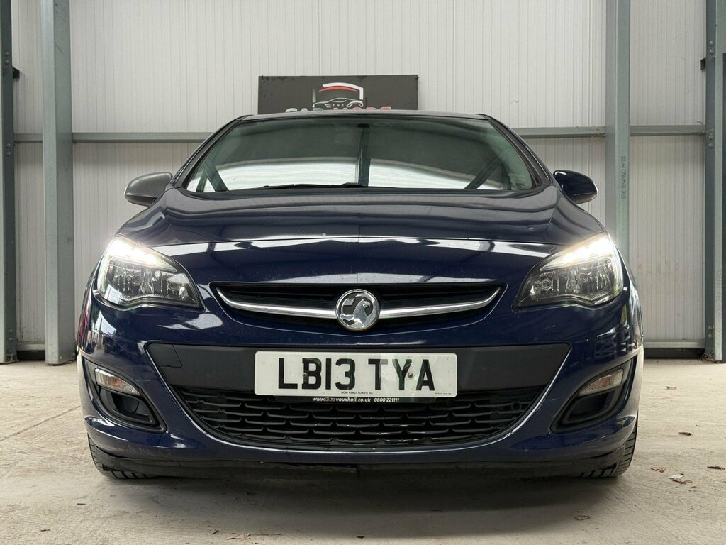 Vauxhall Astra 1.4L Exclusiv Grey #11