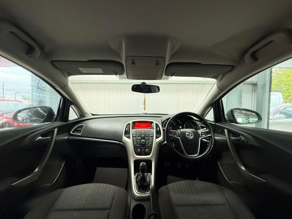 Vauxhall Astra 1.4L Exclusiv Grey #13