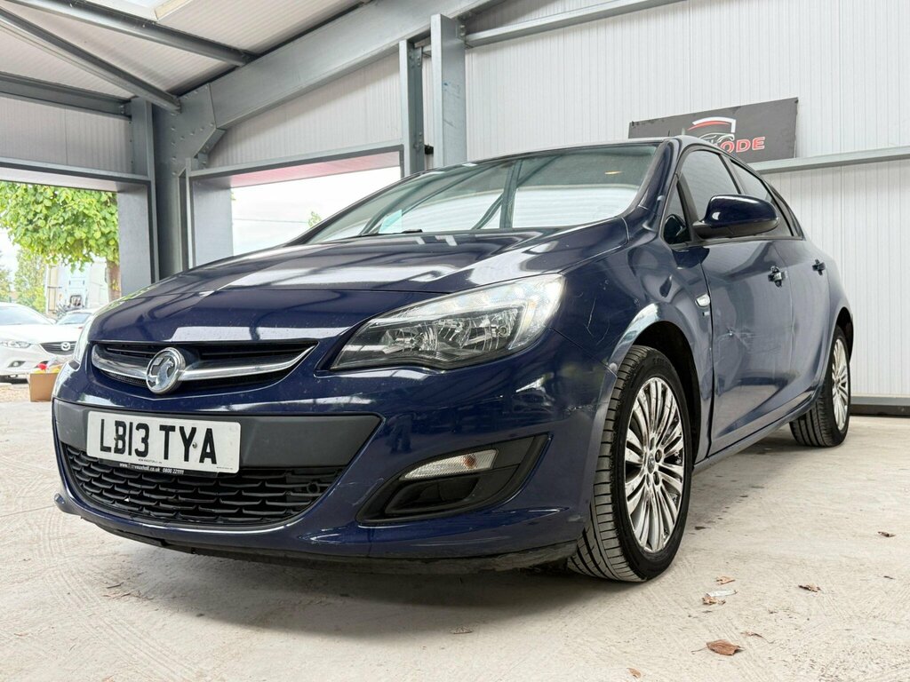 Vauxhall Astra 1.4L Exclusiv Grey #9