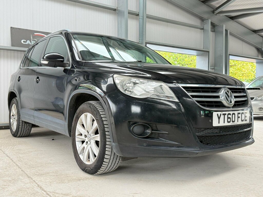 Volkswagen Tiguan 2.0 Tdi Match 4Wd Euro 5 Black #2