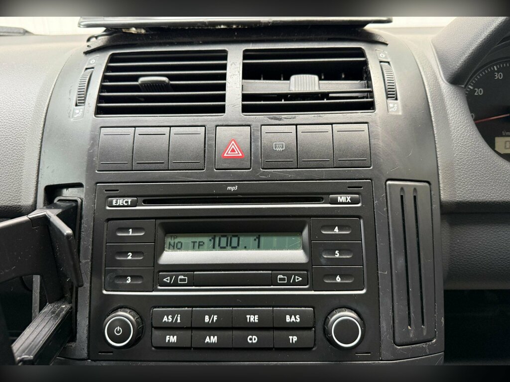 Volkswagen Polo Hatchback Black #23