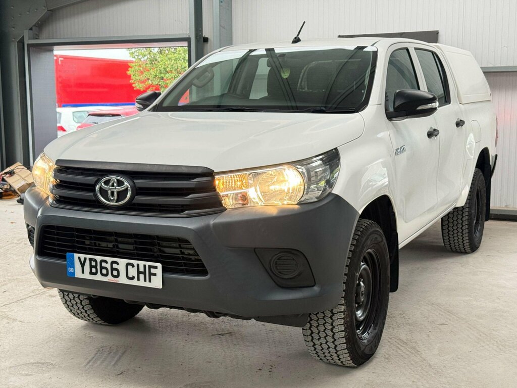 Toyota HILUX Invincible Dcab Pick Up 2.4 D-4d White #8