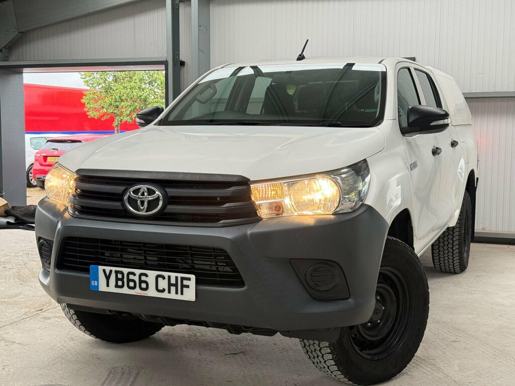 Toyota HILUX Invincible Dcab Pick Up 2.4 D-4d White #7