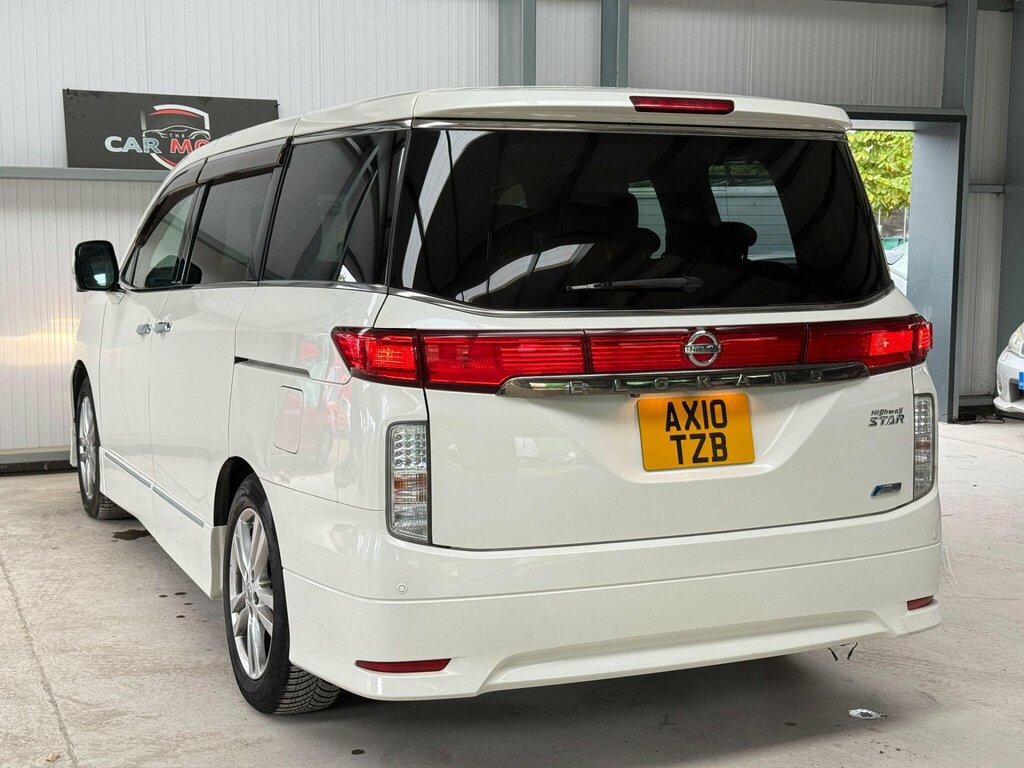Nissan Elgrand Petrol White #5
