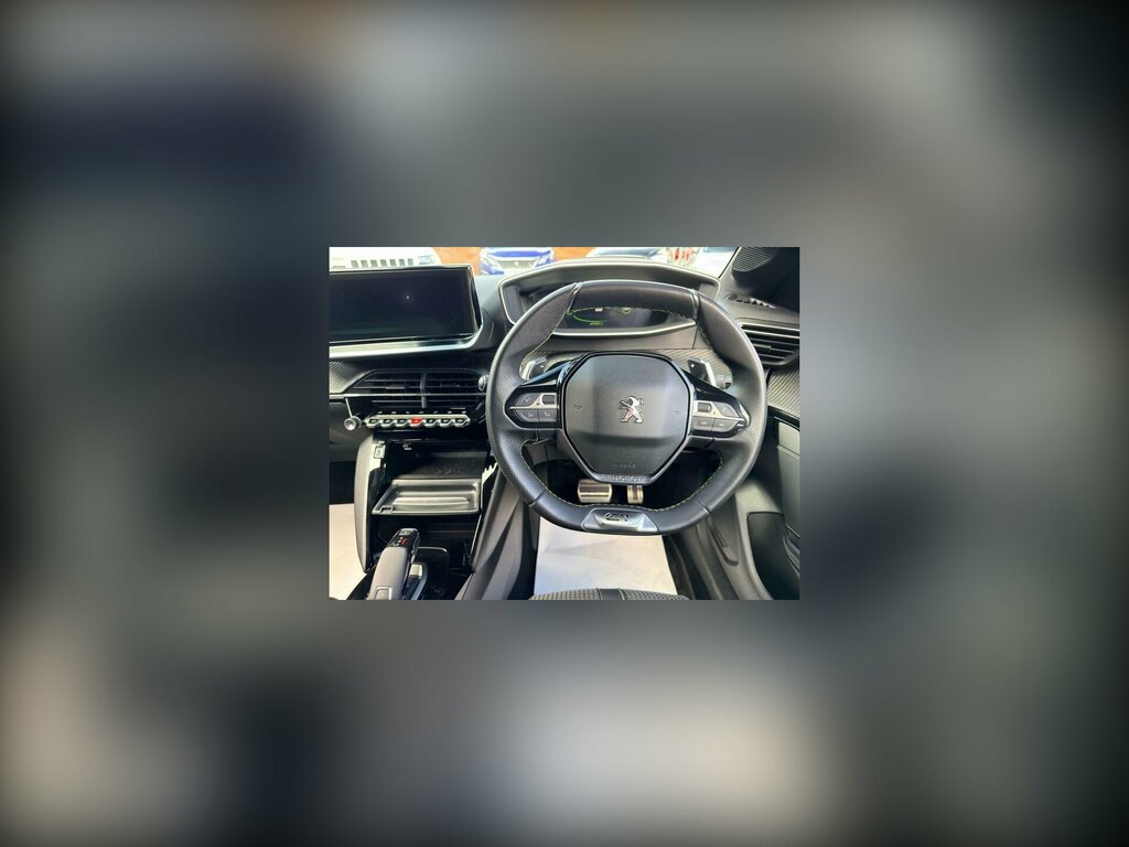 Peugeot 208 1.2 Puretech Active Hatchback Black #29